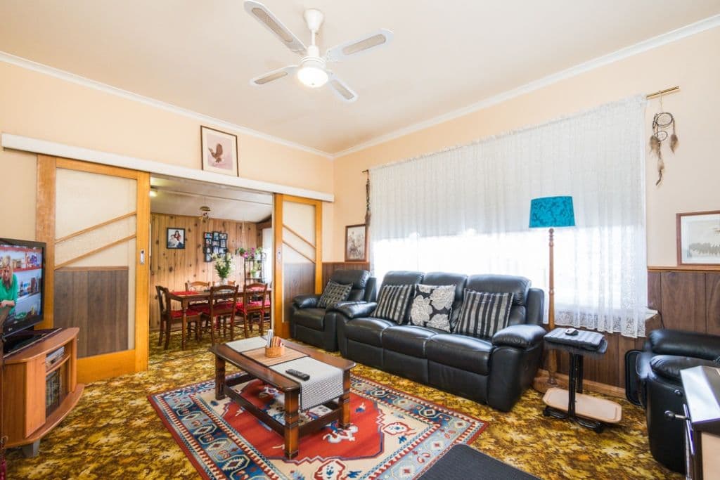 24 Russell Street, EVANDALE TAS 7212, Evandale - Thumbnail 2