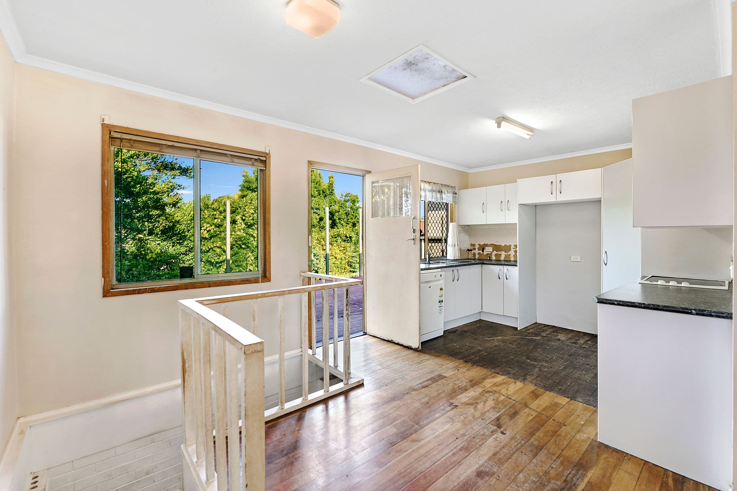 36 Alicia Street, Southport QLD 4215, Southport - Thumbnail 3