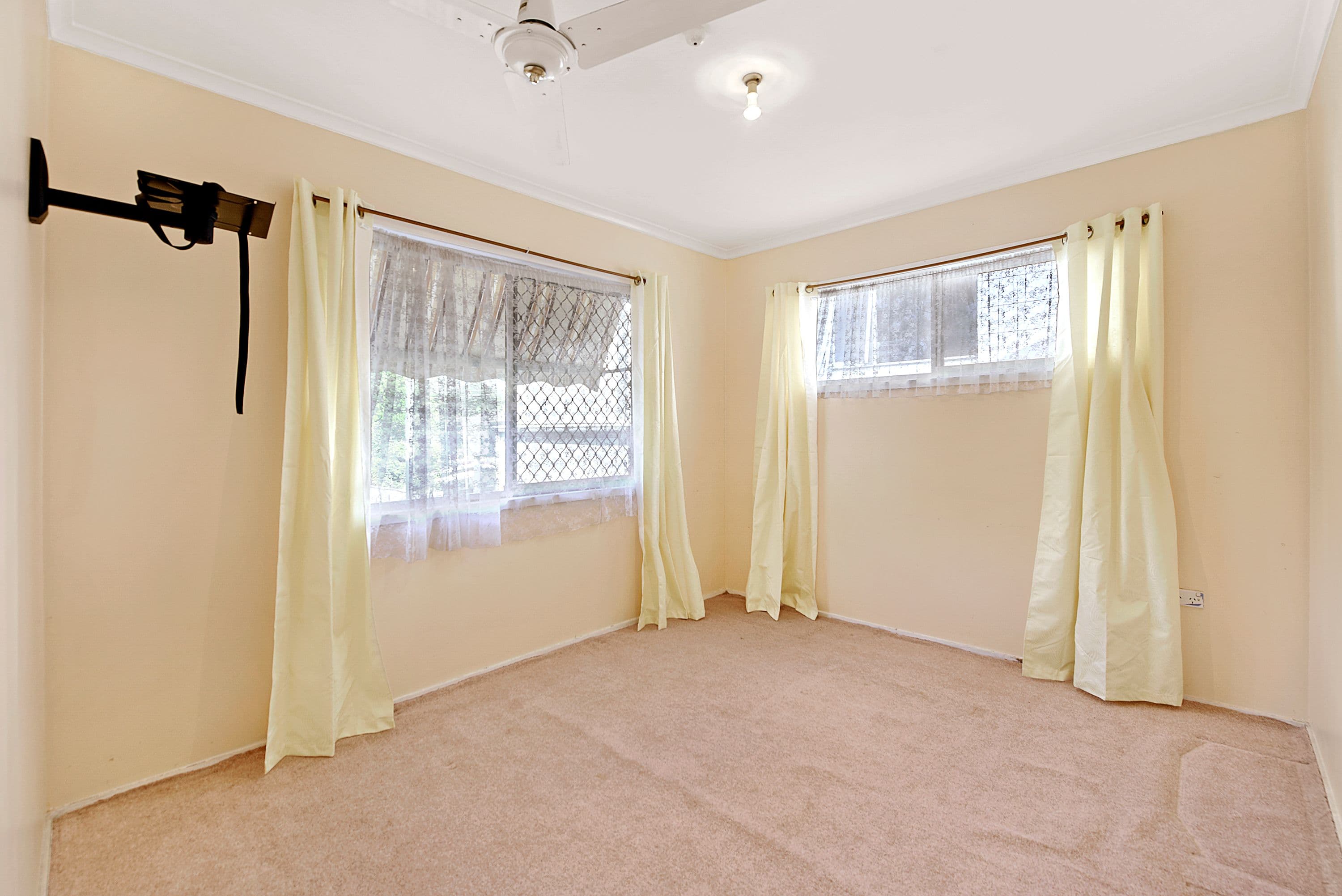 36 Alicia Street, Southport QLD 4215, Southport - Thumbnail 4