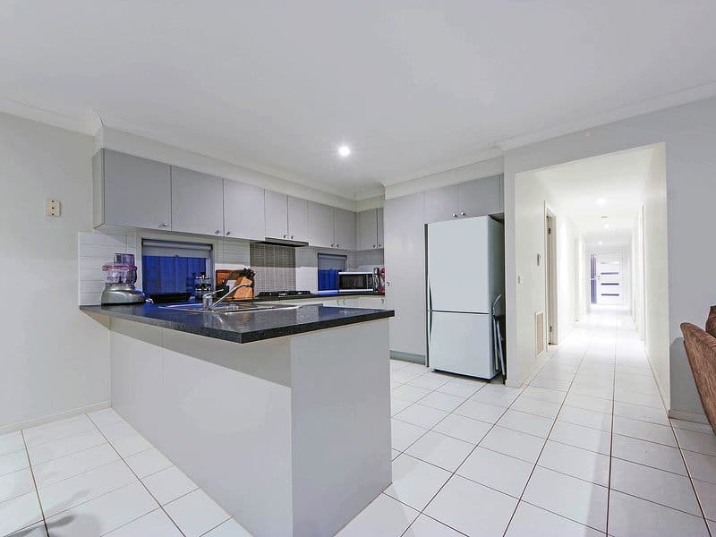 700 Armstrong Road, WYNDHAM VALE VIC 3024, Wyndham Vale - Thumbnail 4