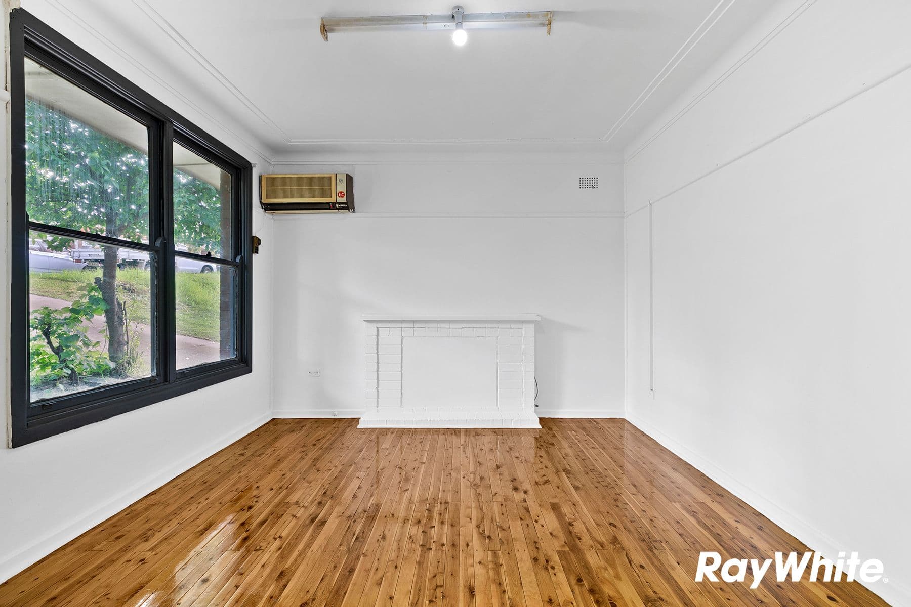 21 Whiting Street, Regents Park NSW 2143, Regents Park - Thumbnail 3