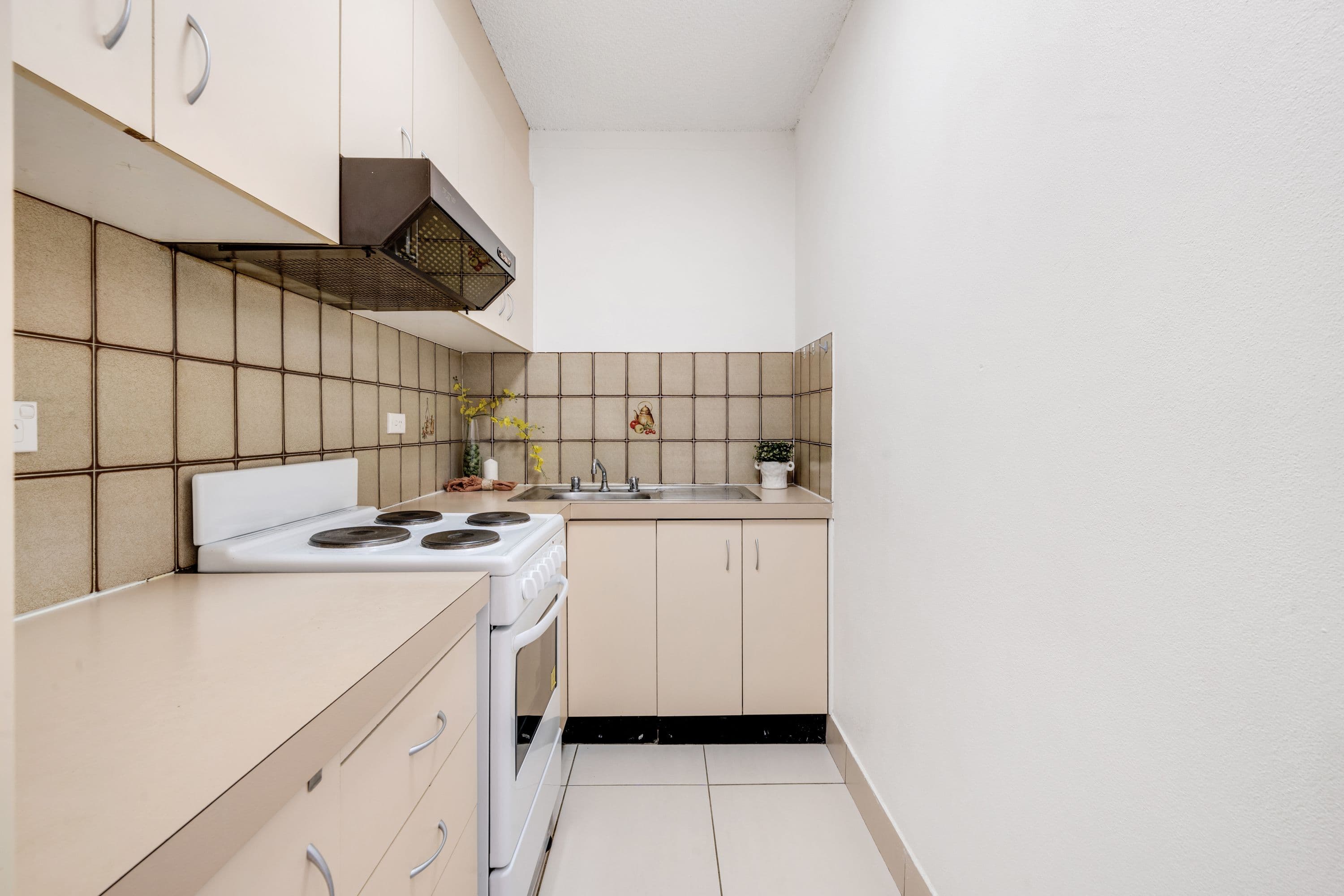 4 Thurlow Place, Belconnen ACT 2617, Belconnen - Thumbnail 4