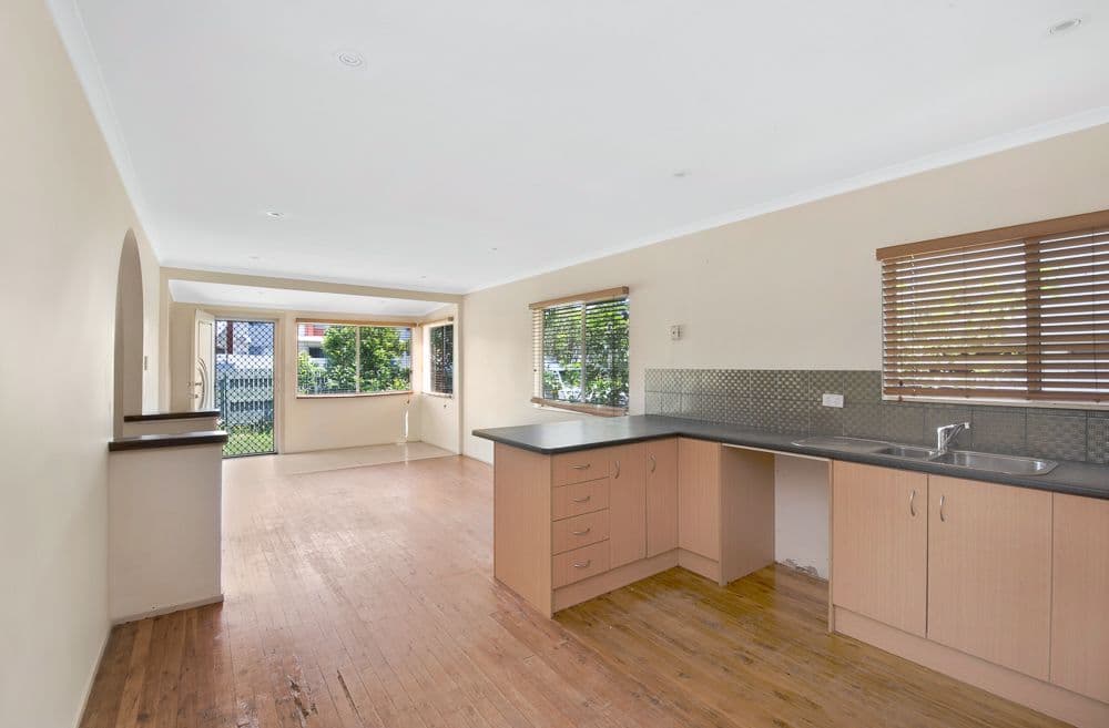 32 Bailey Road, Deception Bay QLD 4508, Deception Bay - Thumbnail 2