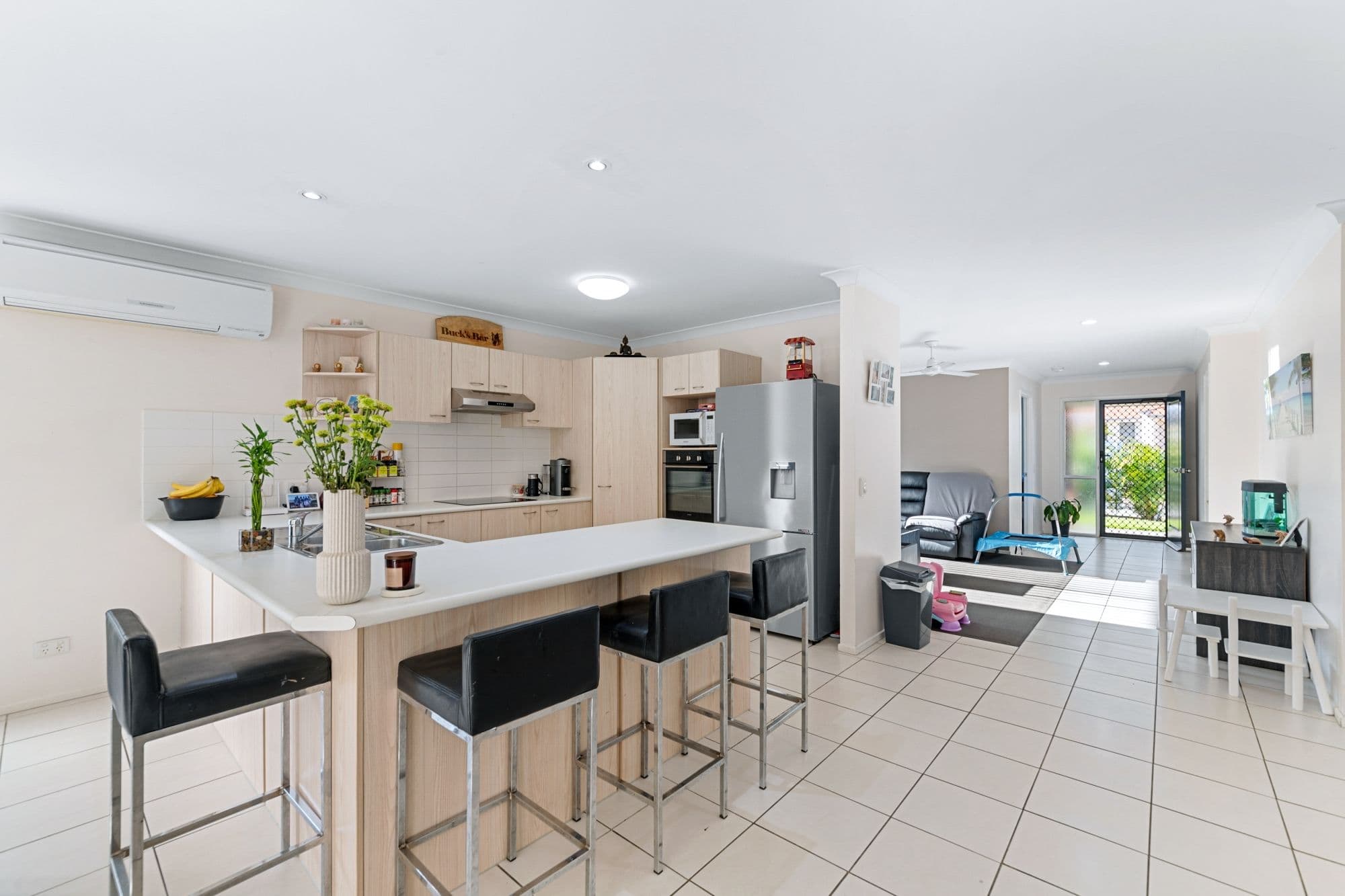 71 Hollywood Avenue, Bellmere QLD 4510, Bellmere - Thumbnail 2