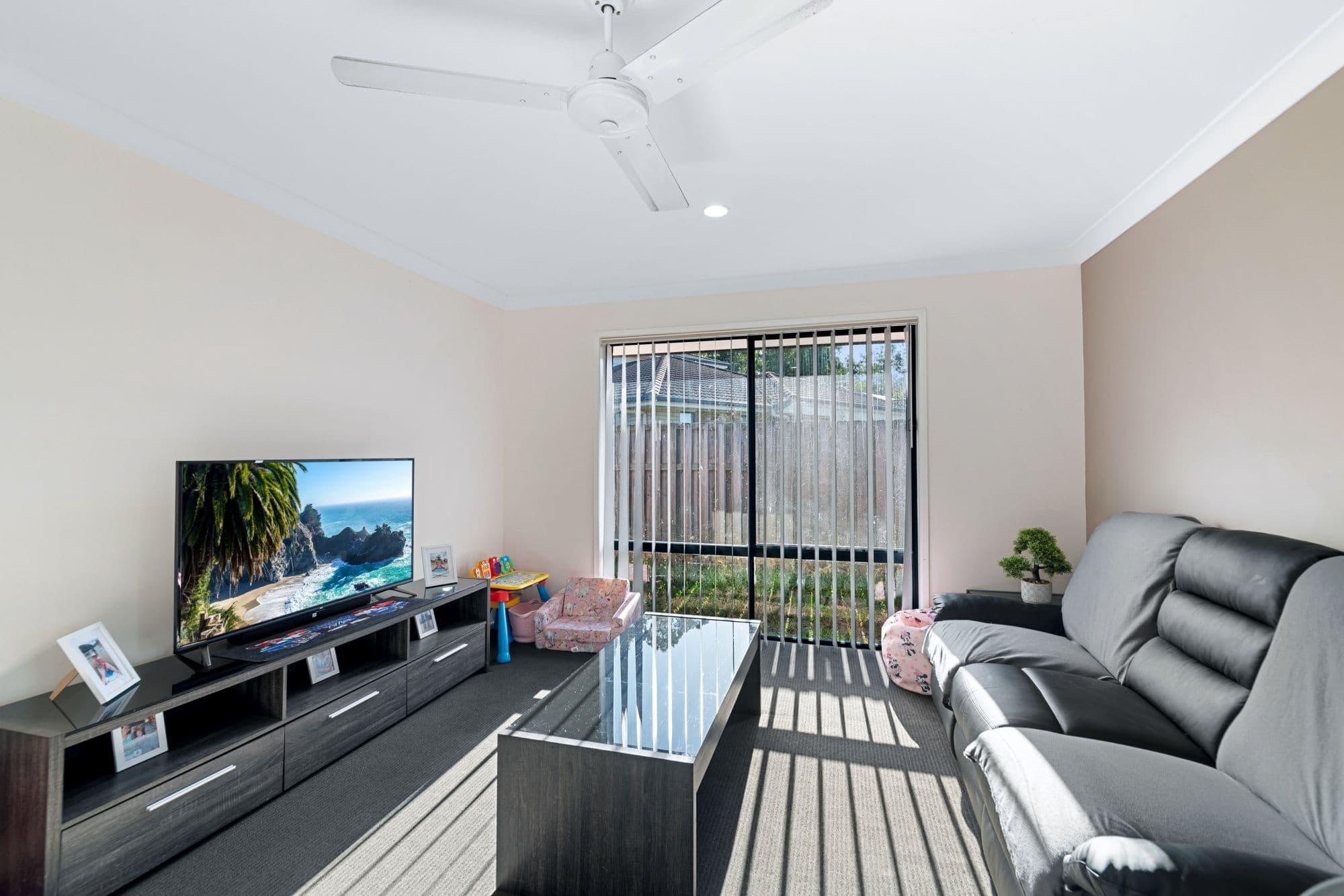 71 Hollywood Avenue, Bellmere QLD 4510, Bellmere - Thumbnail 5