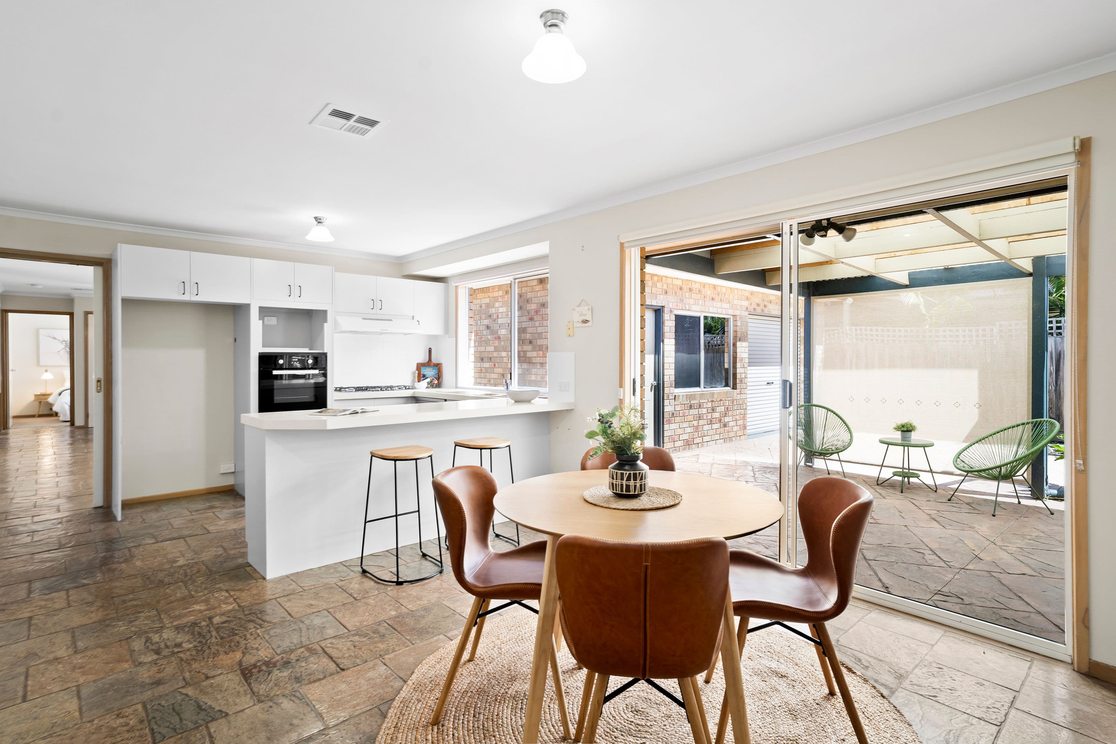 56 Reghon Drive, Sunbury VIC 3429, Sunbury - Thumbnail 5