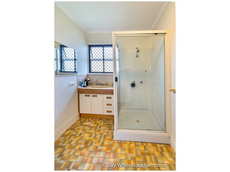 14 Peterson Street, WEST ROCKHAMPTON QLD 4700, West Rockhampton - Thumbnail 7