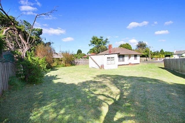 5 Crabtree Court, RESERVOIR VIC 3073, Reservoir - Thumbnail 3