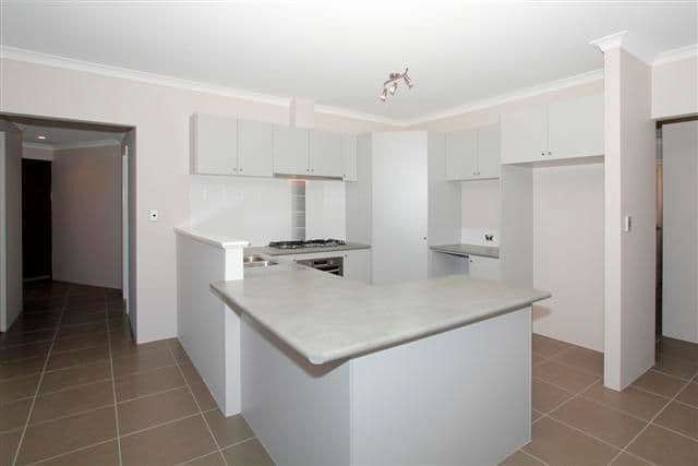 Unit 1 - 71 Yellowwood Avenue, PIARA WATERS WA 6112, Piara Waters - Thumbnail 3