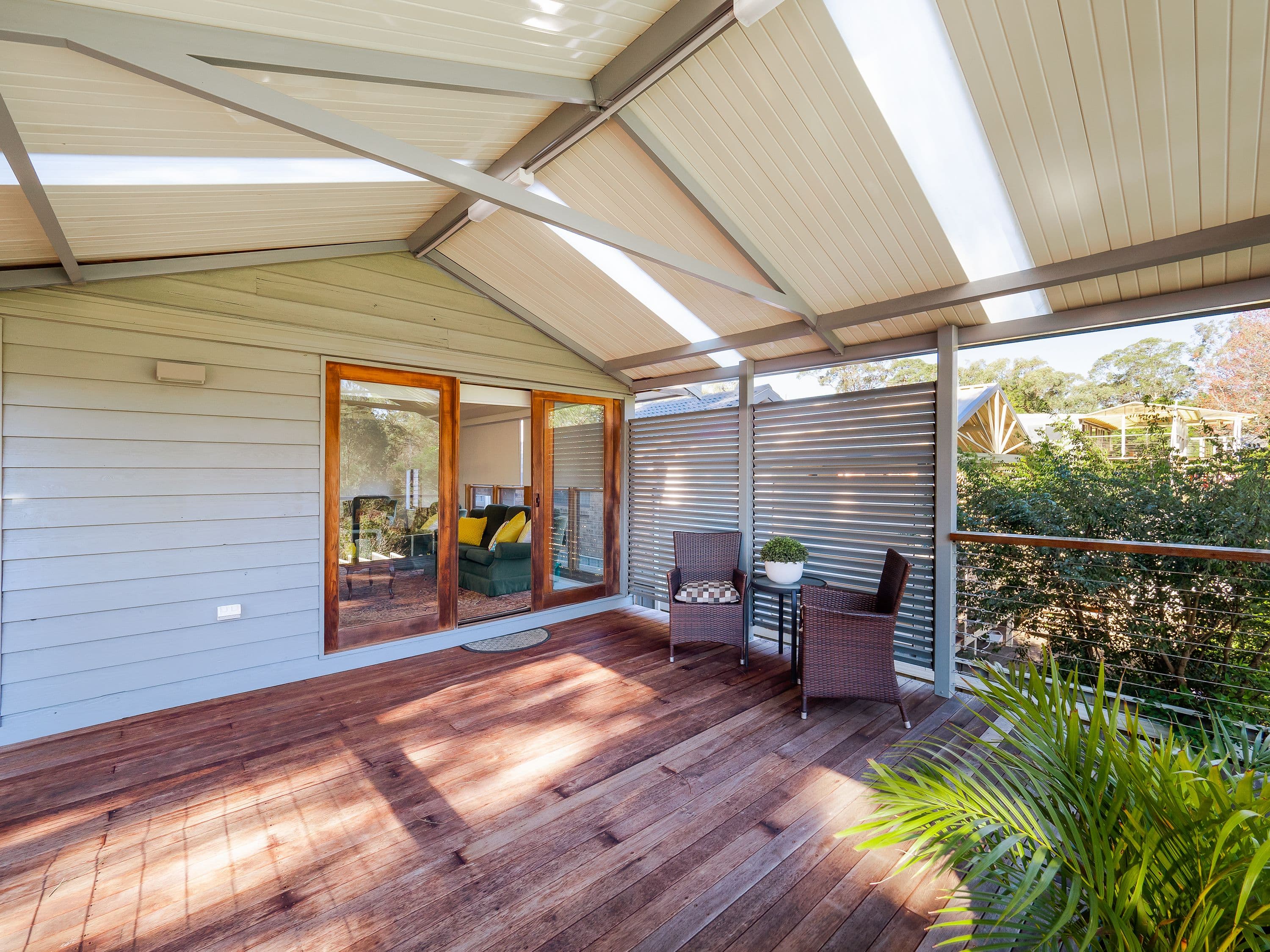 294 Lieutenant Bowen Drive, Bowen Mountain - Thumbnail 3