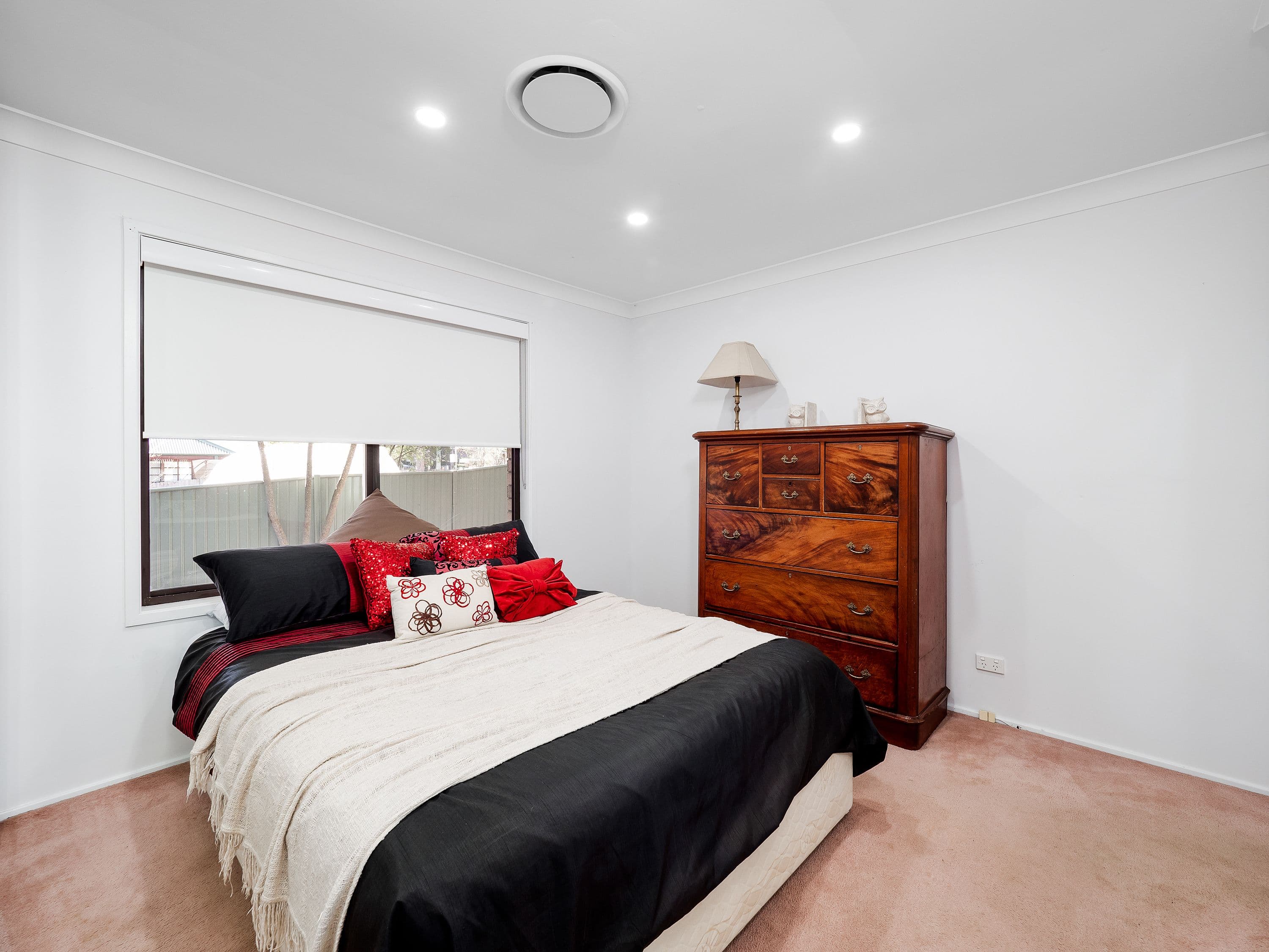 294 Lieutenant Bowen Drive, Bowen Mountain - Thumbnail 5