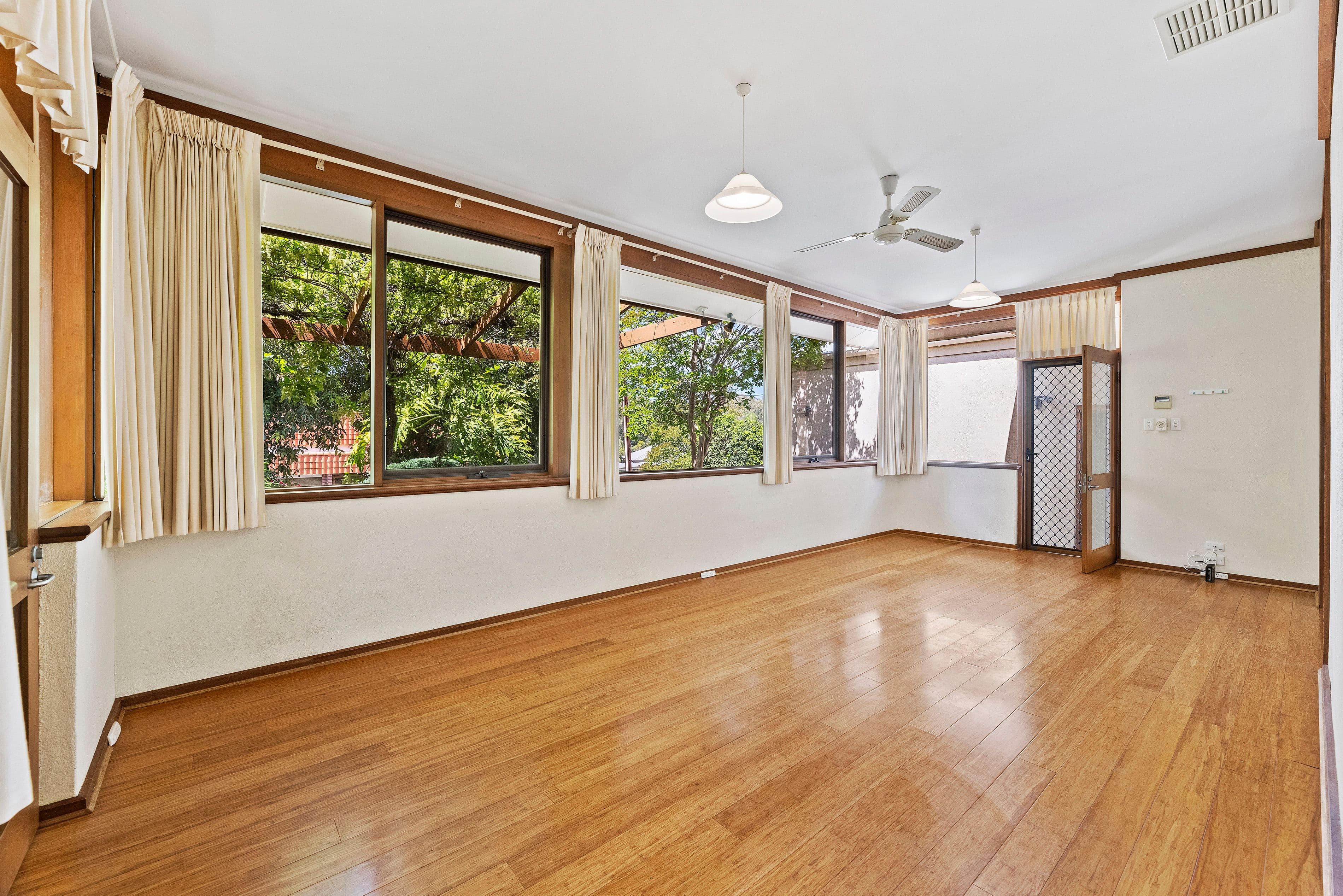 1 River Glen Drive, Windsor Gardens SA 5087, Windsor Gardens - Thumbnail 6