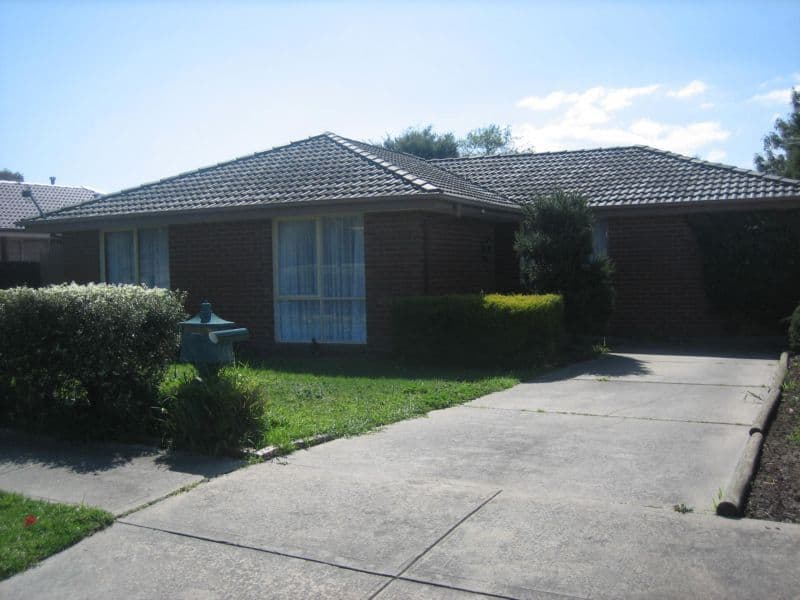 23 Springfield Crescent, HAMPTON PARK VIC 3976, Hampton Park - Image 1