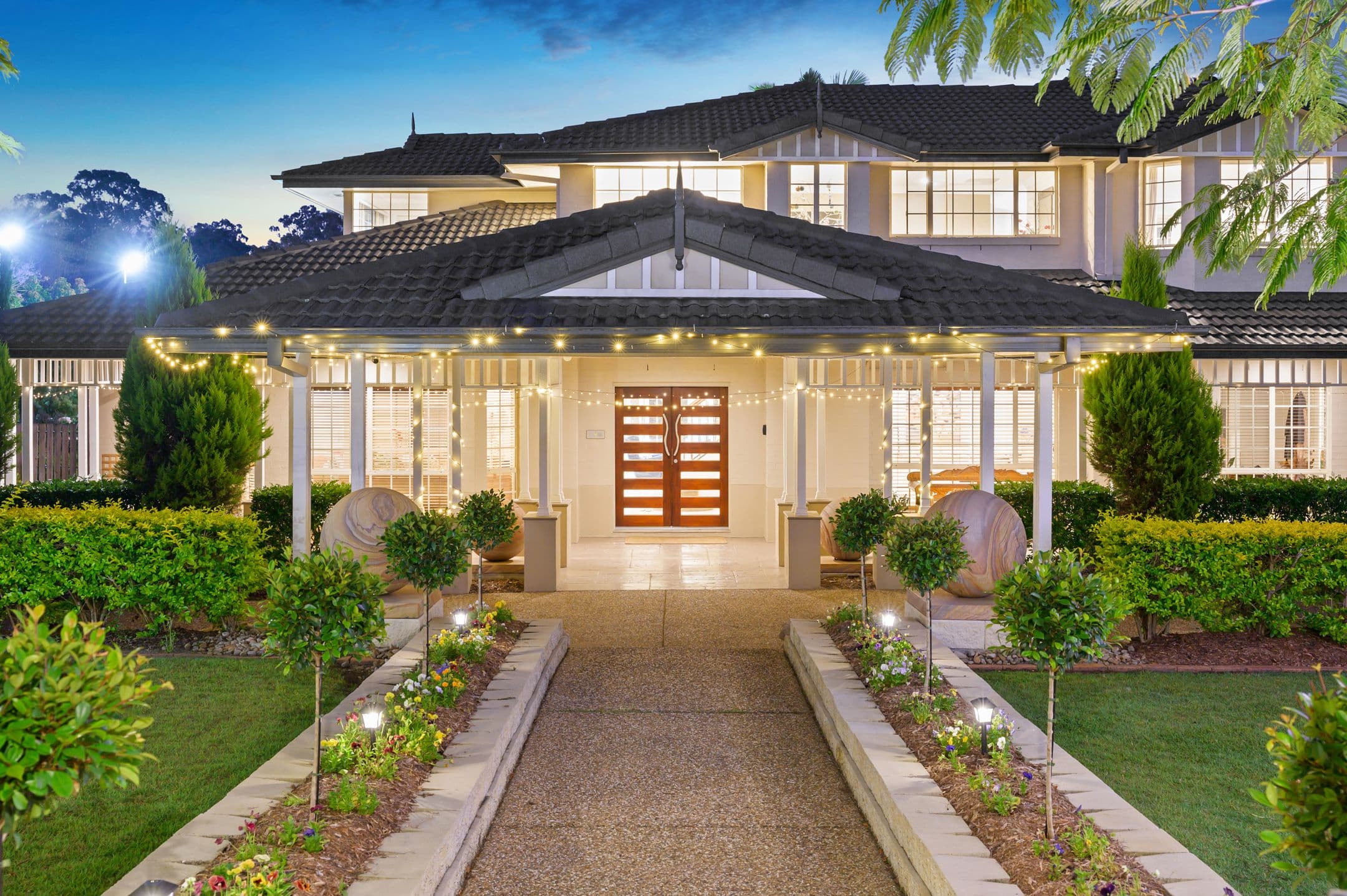 27 Rivertree Avenue, Helensvale QLD 4212, Helensvale - Thumbnail 2