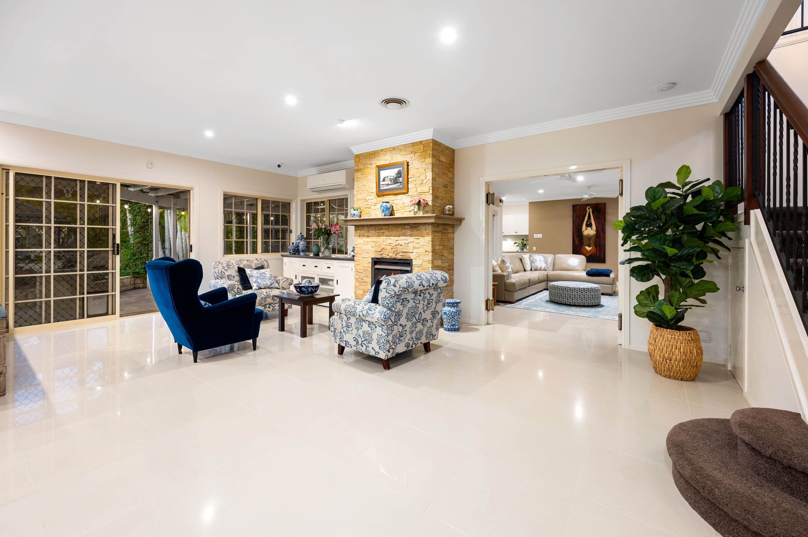 27 Rivertree Avenue, Helensvale QLD 4212, Helensvale - Thumbnail 7