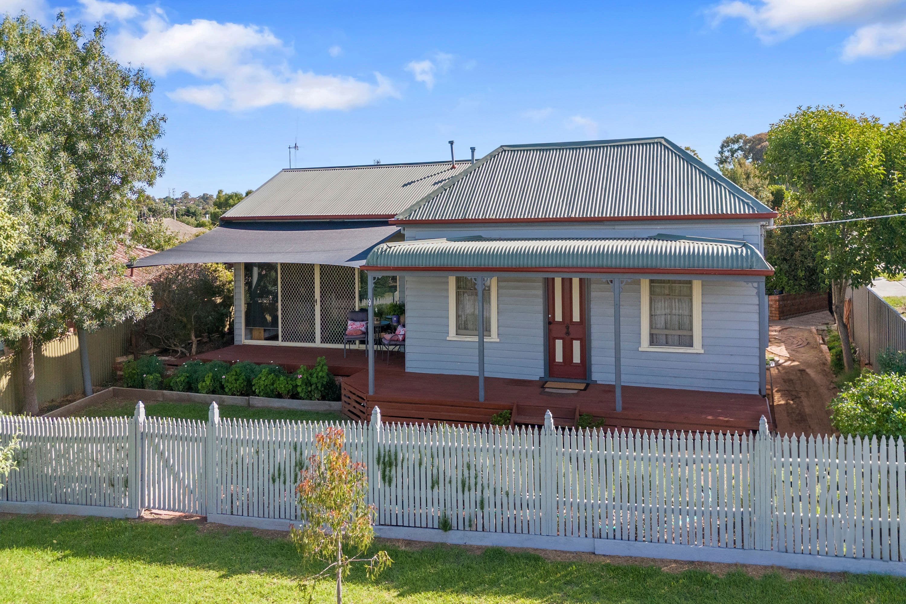 9 Knape Street, Long Gully VIC 3550, Long Gully - Image 1