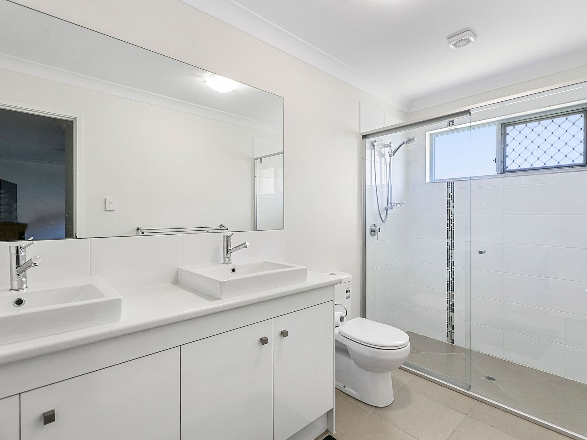 69 Brookside Circuit, Ormeau QLD 4208, Ormeau - Thumbnail 4