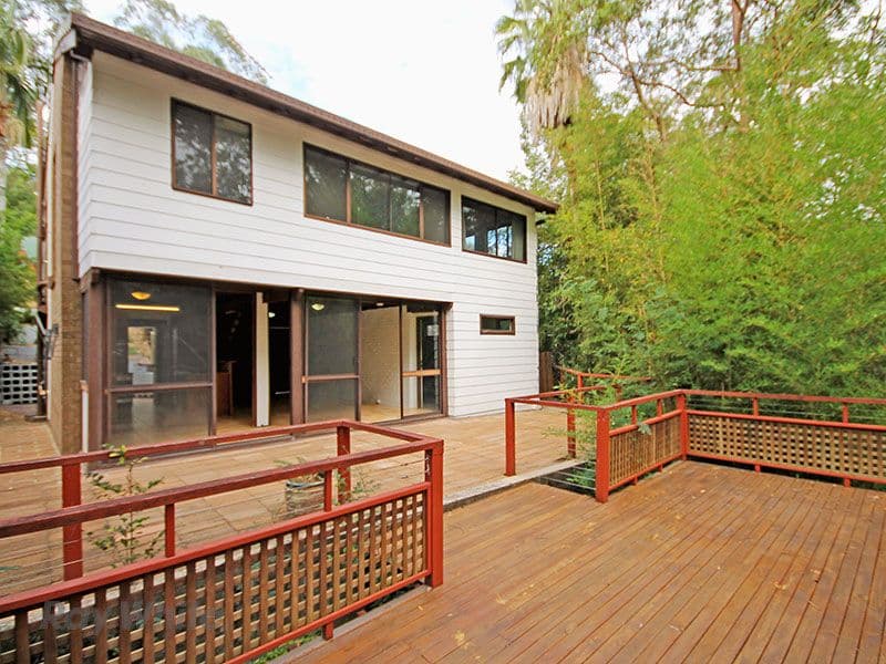 39 Newcomen Street, Indooroopilly QLD 4068, Indooroopilly - Thumbnail 2