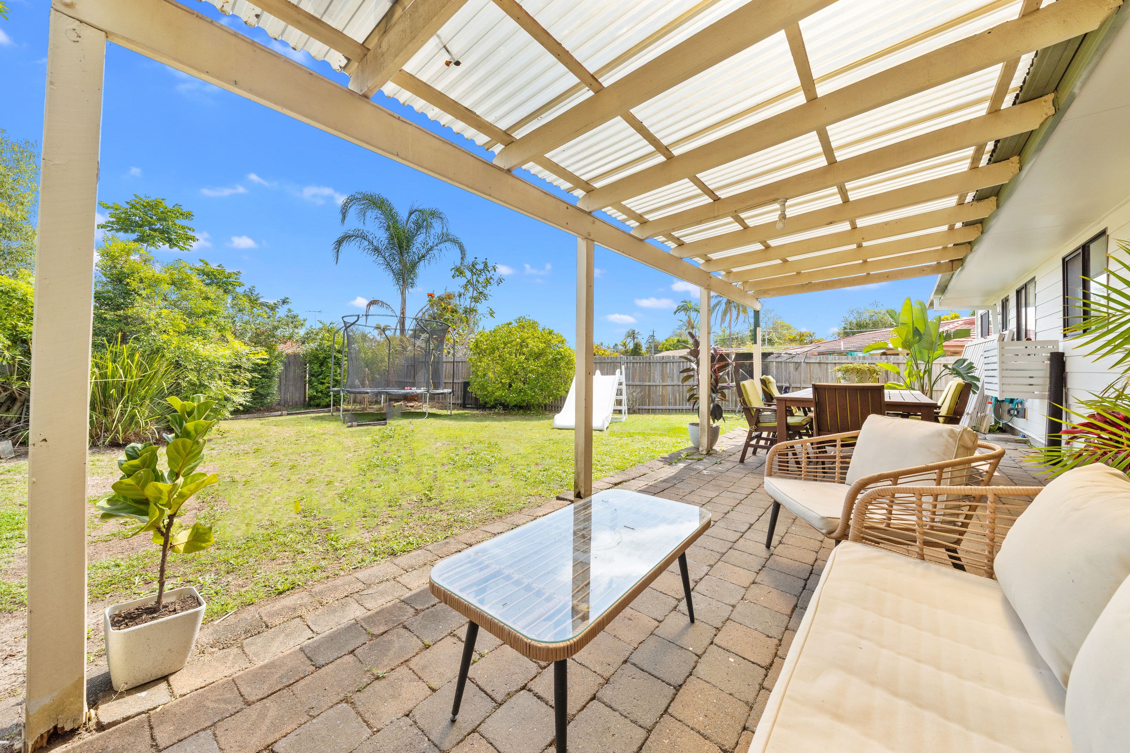 5 KAROOM Drive, Glenfield Park, Glenfield Park - Thumbnail 7