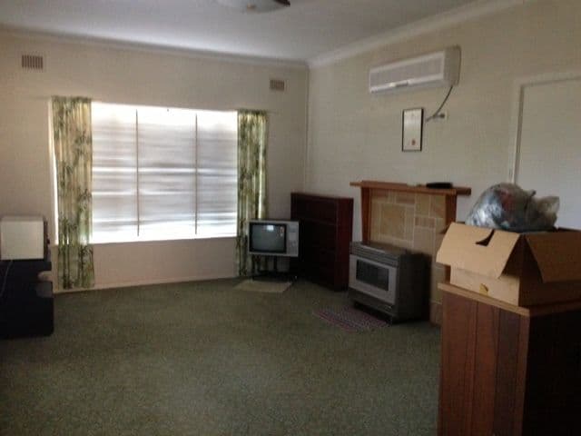 20 Innes Street, CONDOBOLIN NSW 2877, Condobolin - Thumbnail 2