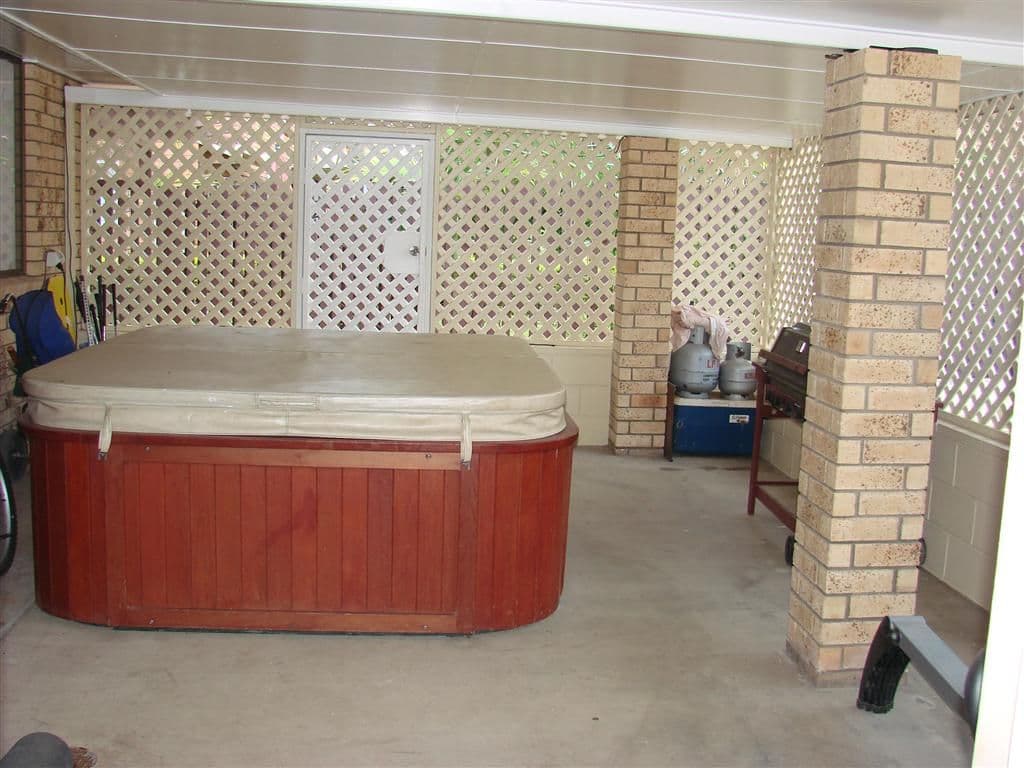 77 Old Capricorn Highway, GRACEMERE QLD 4702, Gracemere - Thumbnail 8