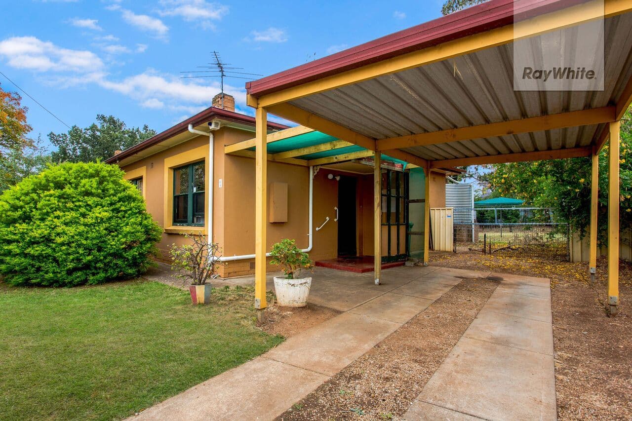 18 Dauntsey Road, Elizabeth North SA 5113, Elizabeth North - Image 1