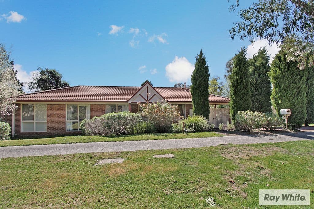 19 LEHMANN Place, CROYDON HILLS VIC 3136, Croydon Hills - Image 1
