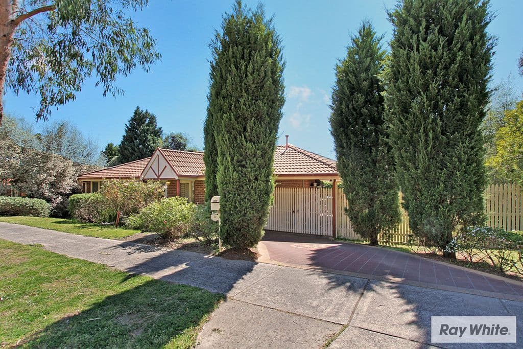 19 LEHMANN Place, CROYDON HILLS VIC 3136, Croydon Hills - Thumbnail 2
