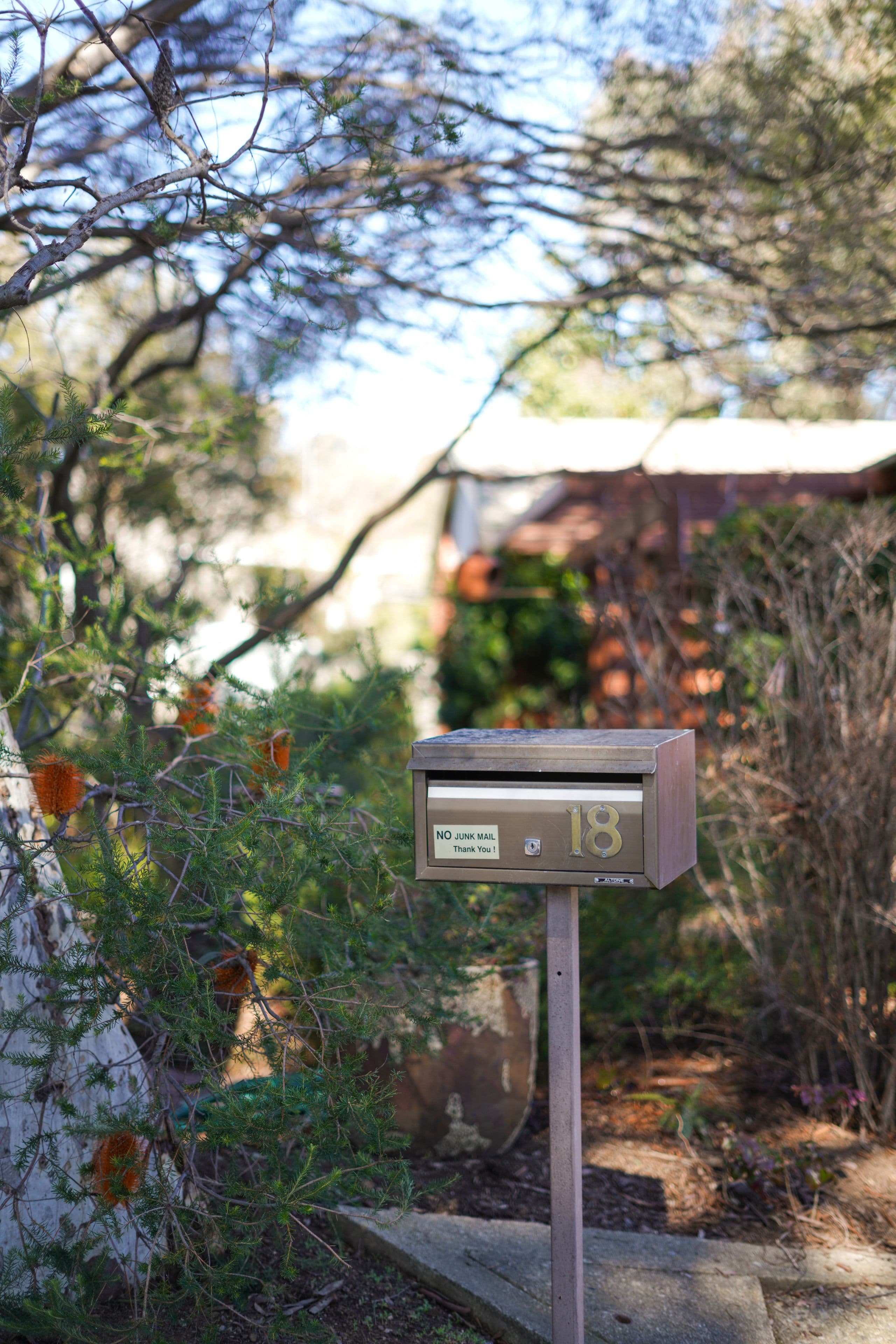 18 Gundara Street, Aranda ACT 2614, Aranda - Thumbnail 2