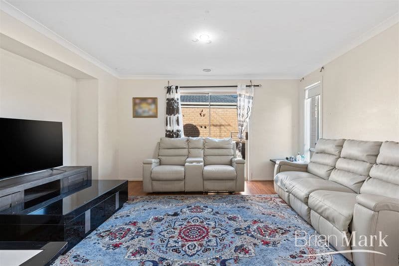 38 Isabella Way, Tarneit - Thumbnail 3