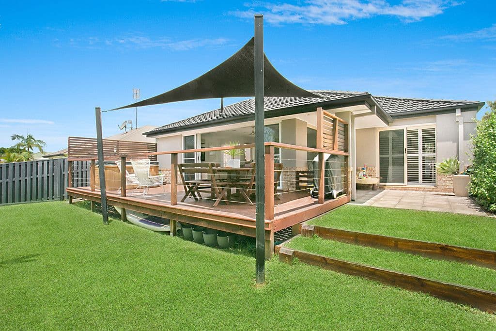 25 Rainbird Close, Burleigh Waters QLD 4220, Burleigh Waters - Image 1