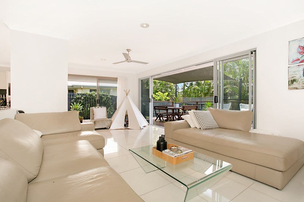 25 Rainbird Close, Burleigh Waters QLD 4220, Burleigh Waters - Thumbnail 8