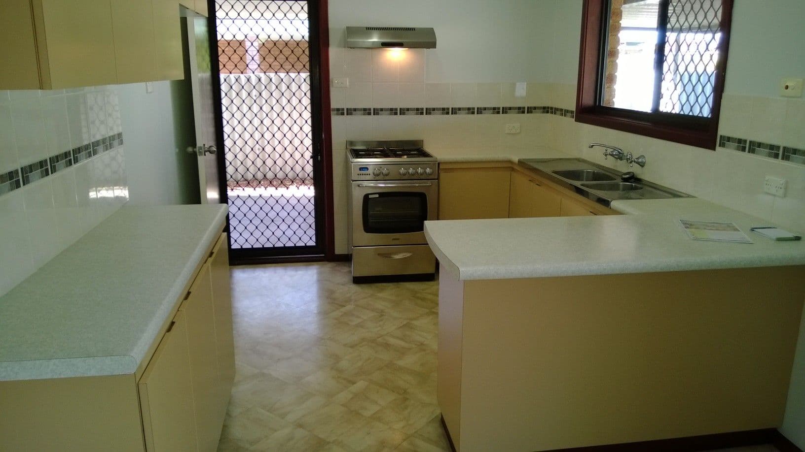 29 Timperley Road, South Bunbury WA 6230, South Bunbury - Thumbnail 2