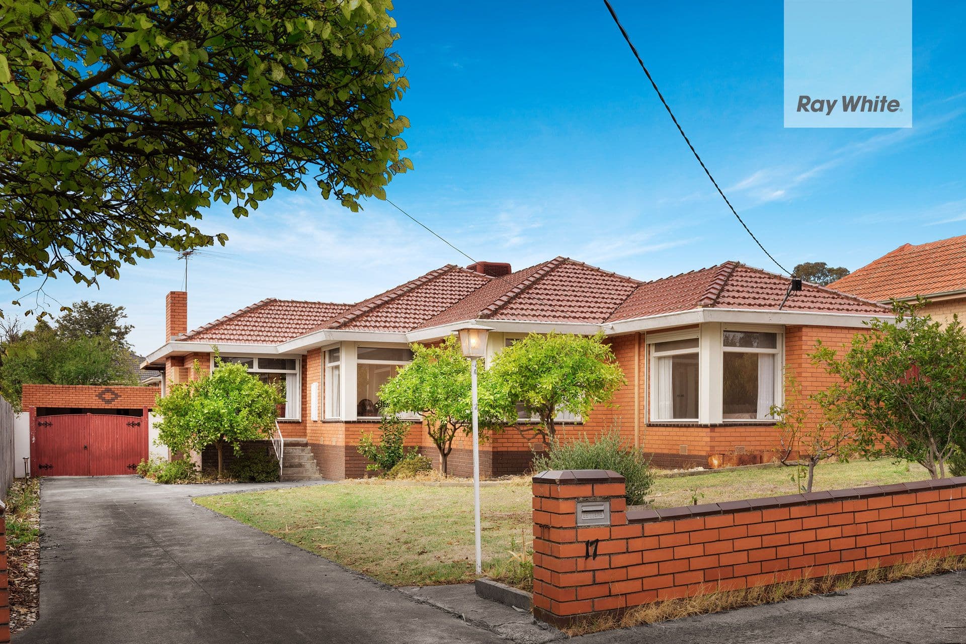 17 Poole Street, Burwood VIC 3125, Burwood - Thumbnail 4