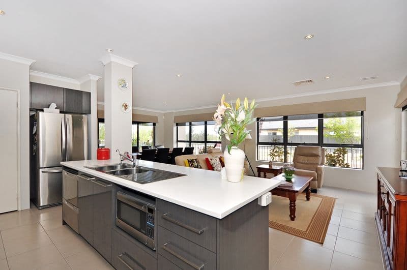 36 Lago Promenade, Aveley WA 6069, Aveley - Thumbnail 6