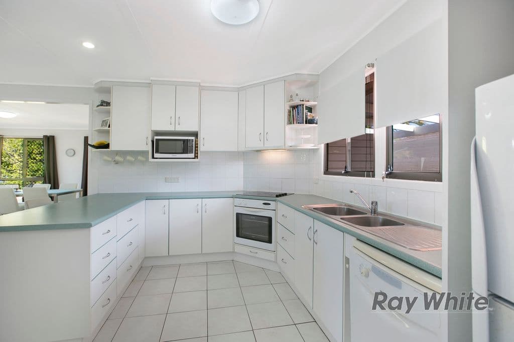 19 Amaryllis Street, Alexandra Hills QLD 4161, Alexandra Hills - Thumbnail 4