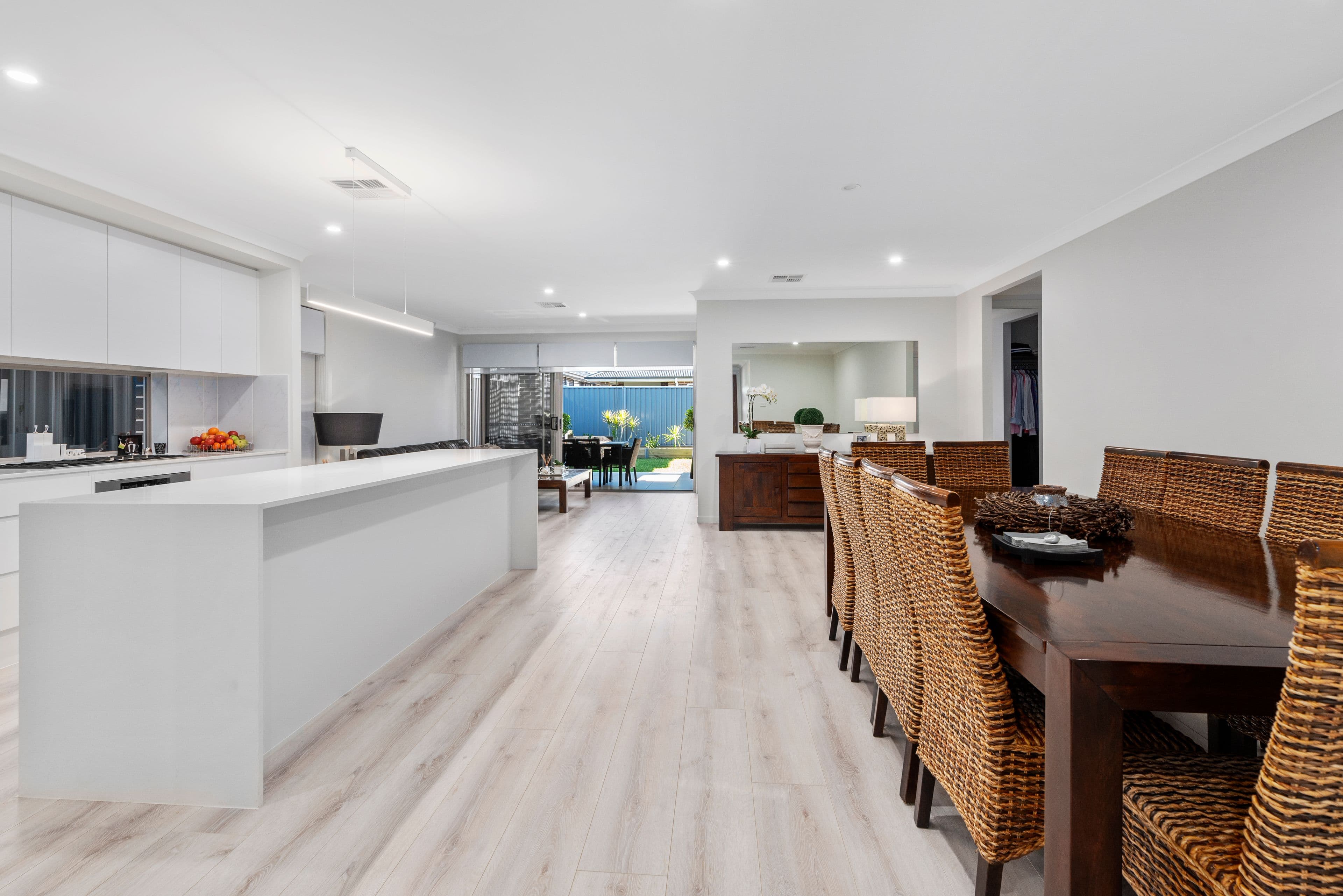 21 Austen Boulevard, Spring Farm - Thumbnail 3