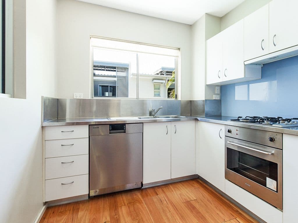 10 Rand Street, Greensborough, Greensborough - Thumbnail 4