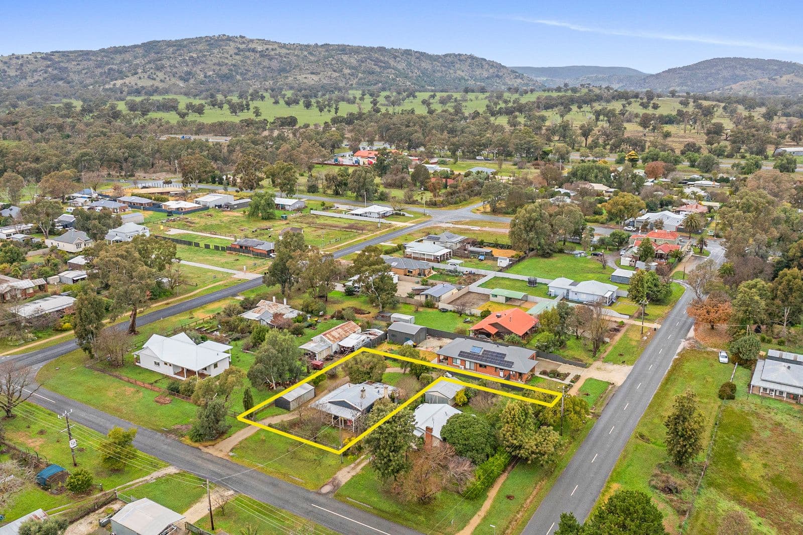 4 Smythe Street, Avenel VIC 3664, Avenel - Image 1