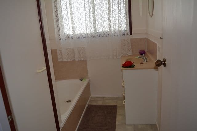 44 Hawthorn Street, Blackall QLD 4472, Blackall - Thumbnail 7