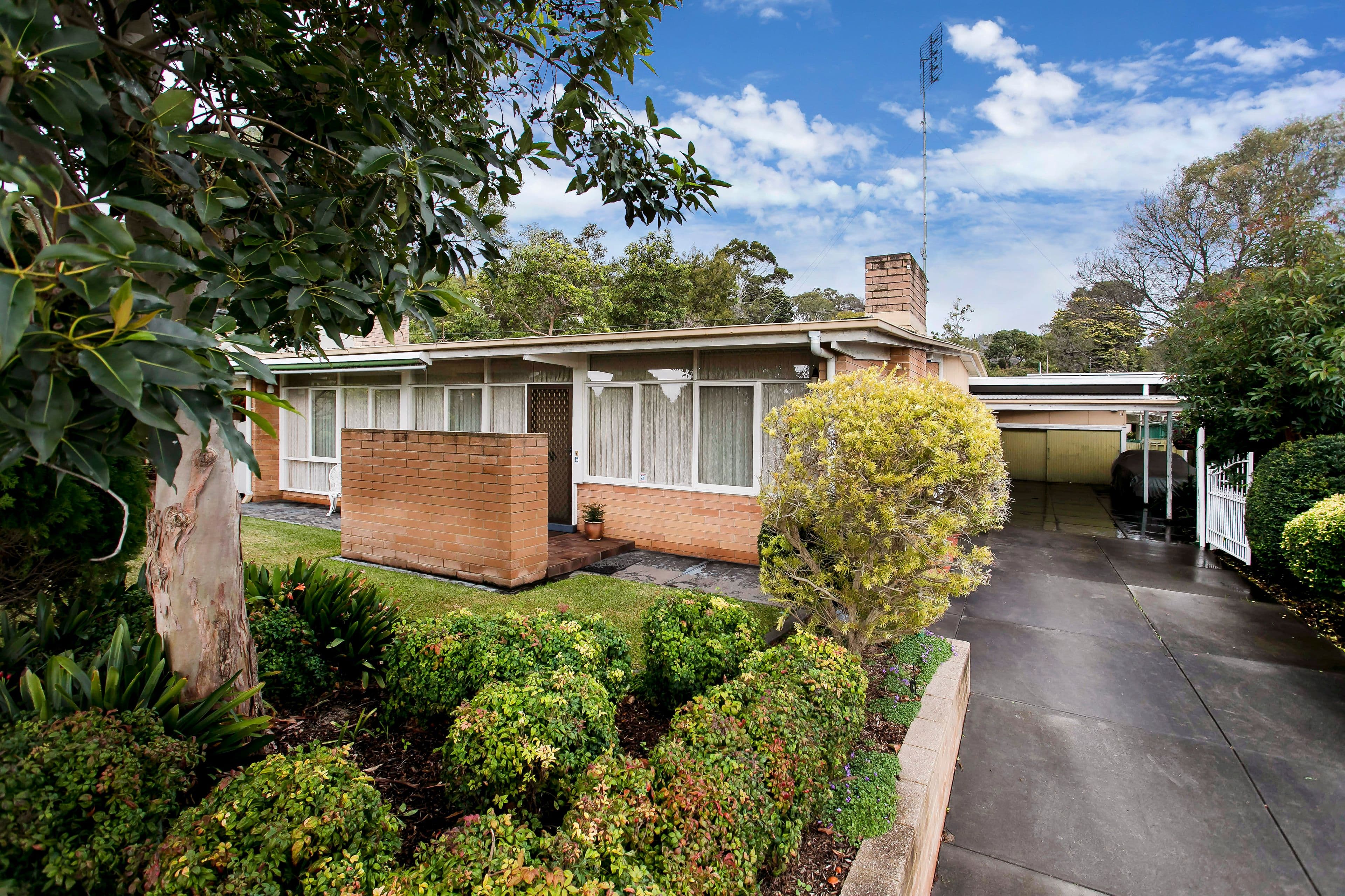 118 Morialta Road, Woodforde SA 5072, Woodforde - Image 1