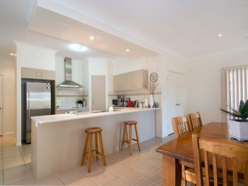 5 Riviera Crescent, Peregian Springs - Image 1