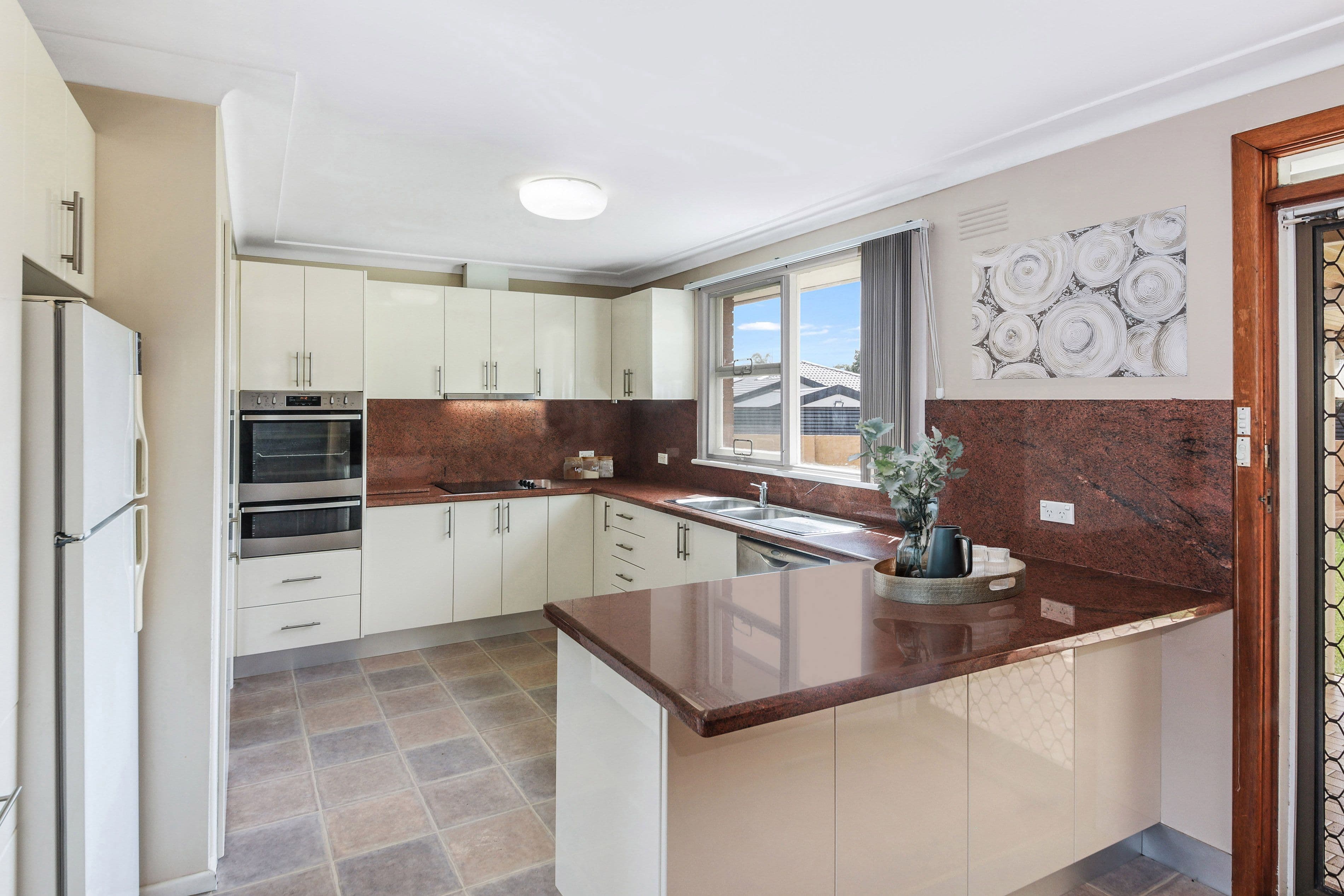 4 Barlow Place, Georges Hall NSW 2198, Georges Hall - Thumbnail 3