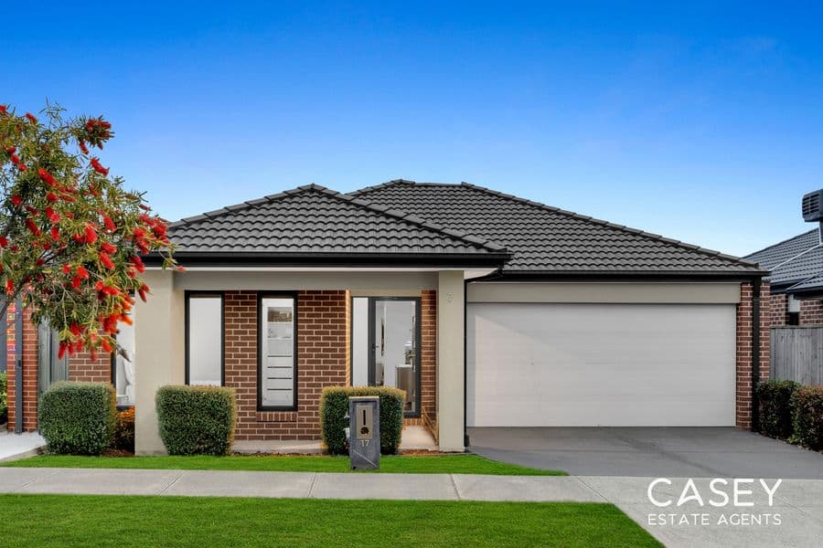 17 Roskopp Avenue, Clyde North - Image 1