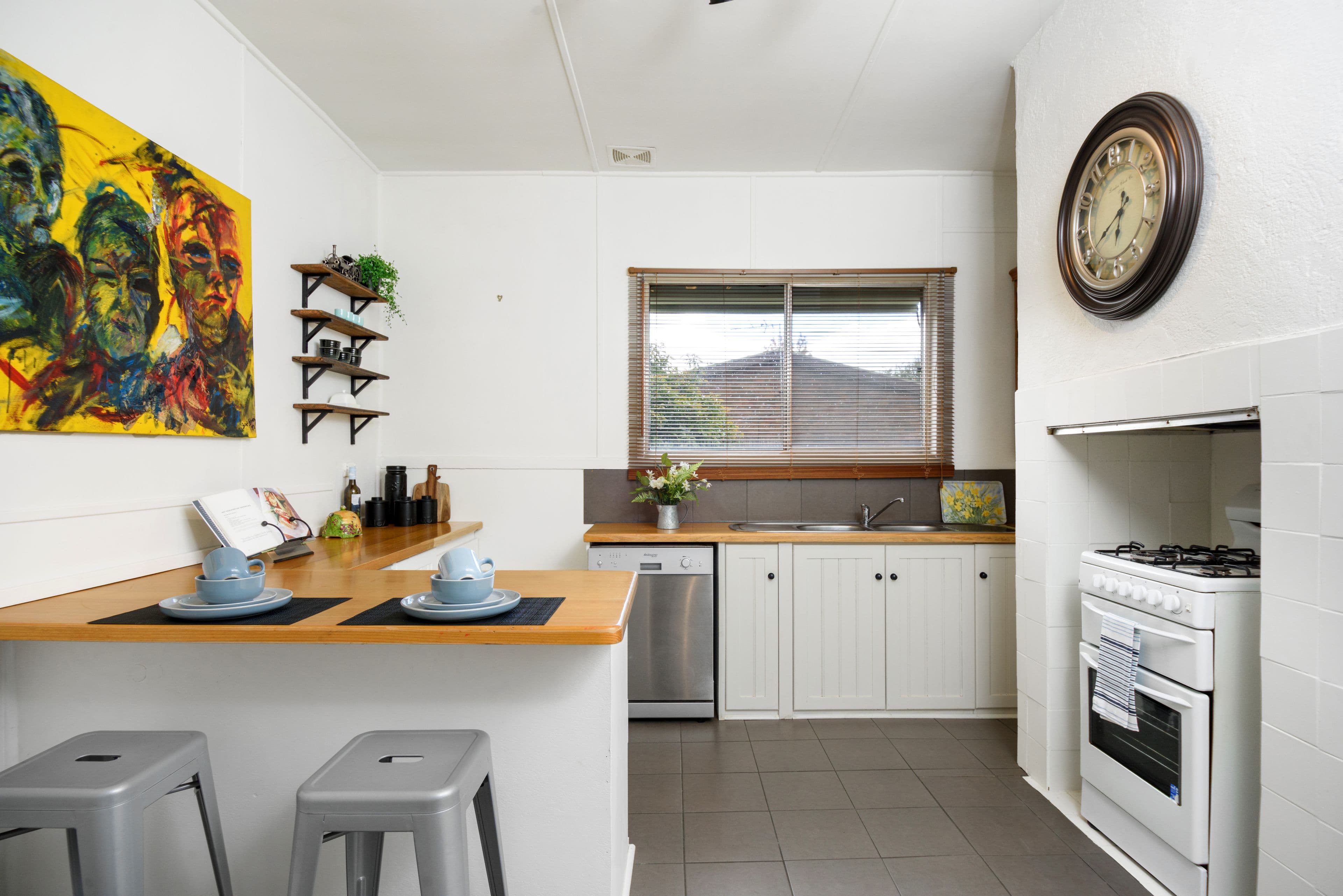1010 Warrenheip Street, Buninyong VIC 3357, Buninyong - Thumbnail 5