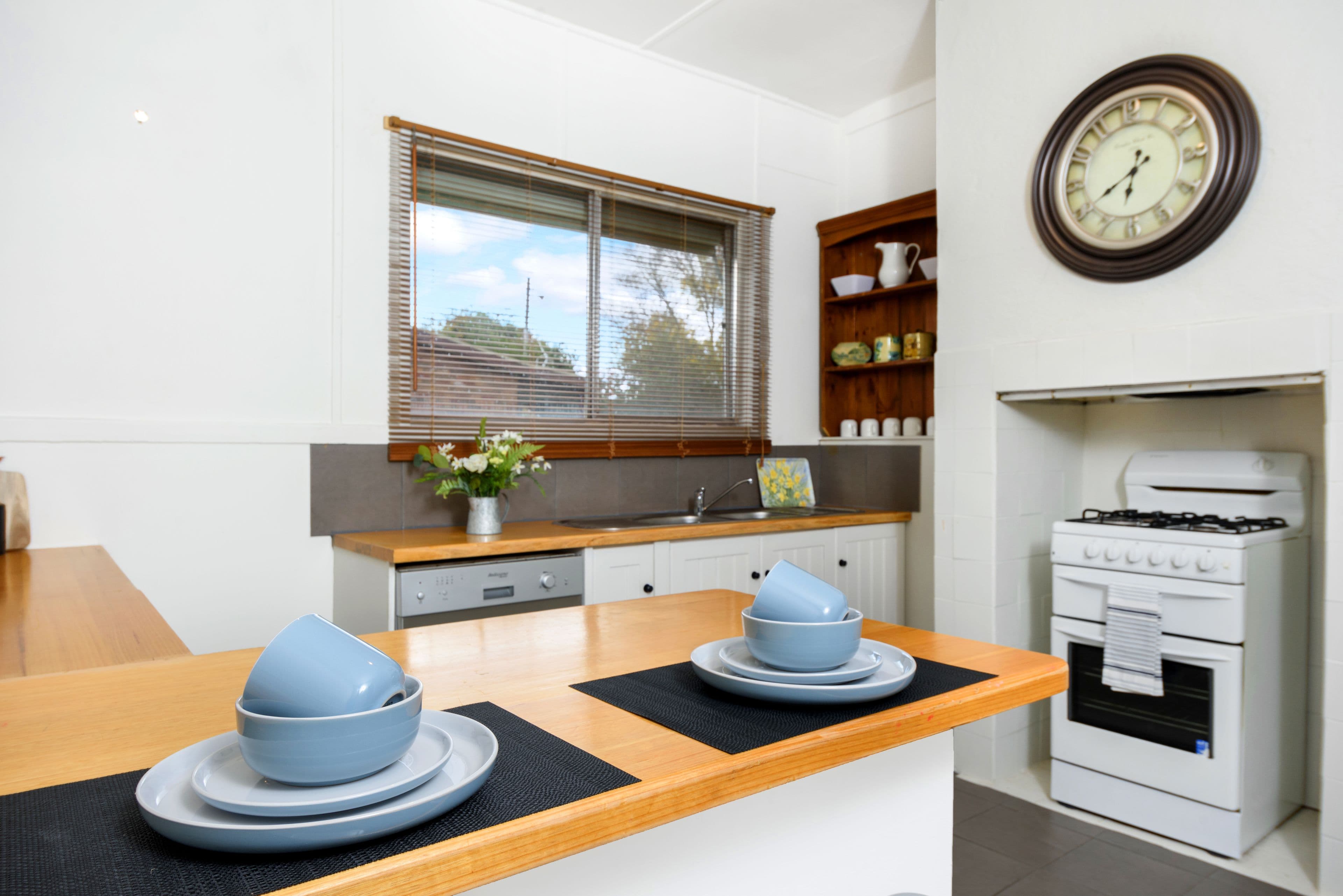 1010 Warrenheip Street, Buninyong VIC 3357, Buninyong - Thumbnail 7
