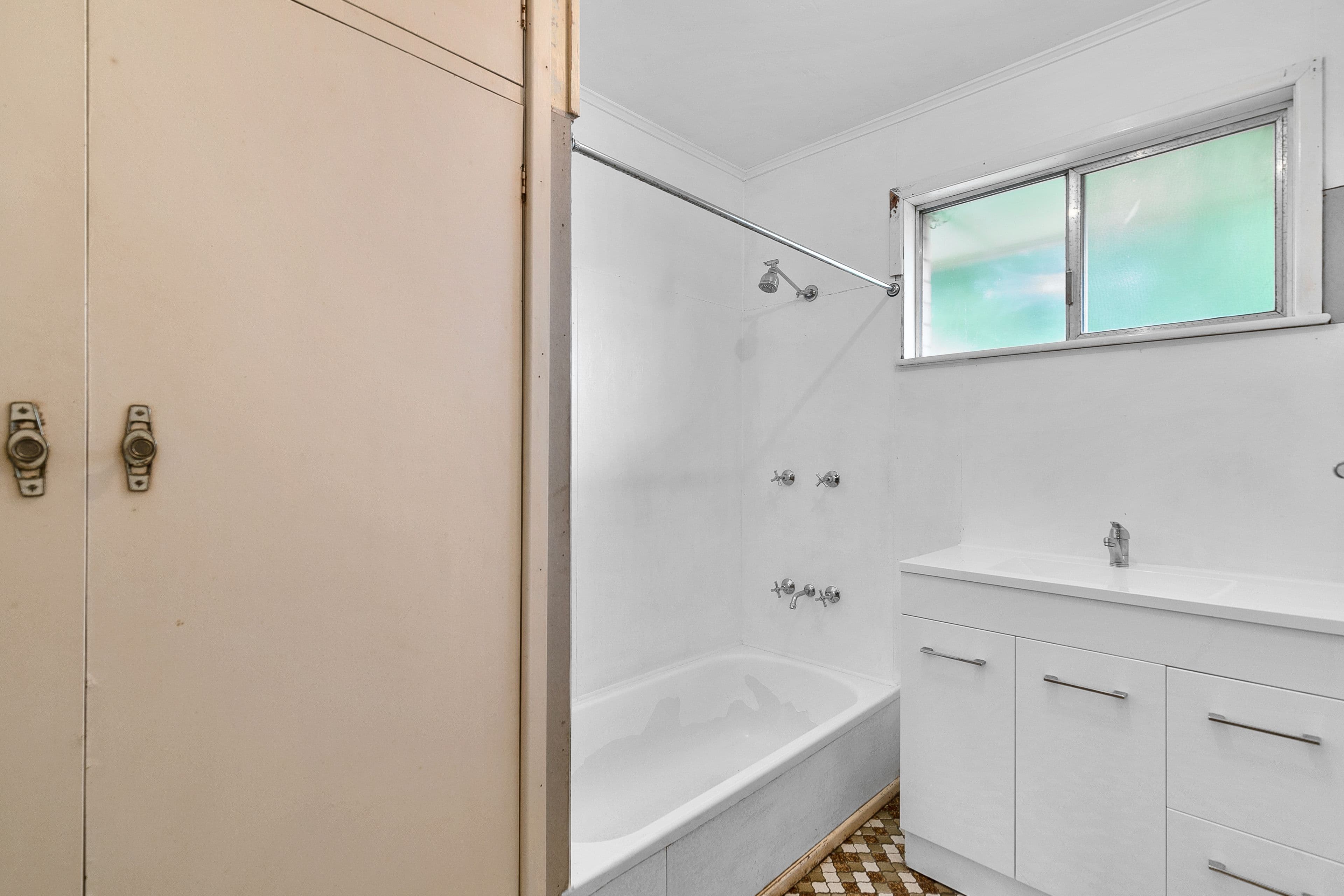 1 Clive Crescent, Darling Heights QLD 4350, Darling Heights - Thumbnail 6