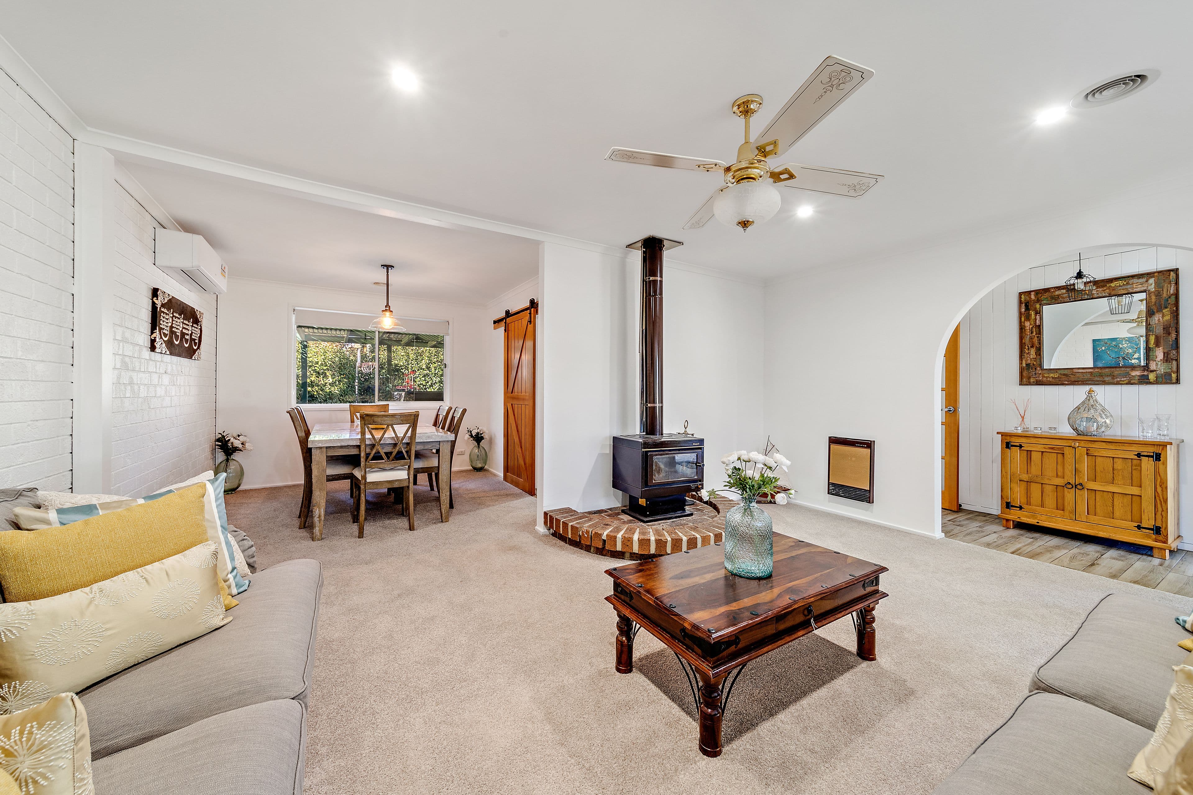 112 Bugden Avenue, Gowrie ACT 2904, Gowrie - Thumbnail 4