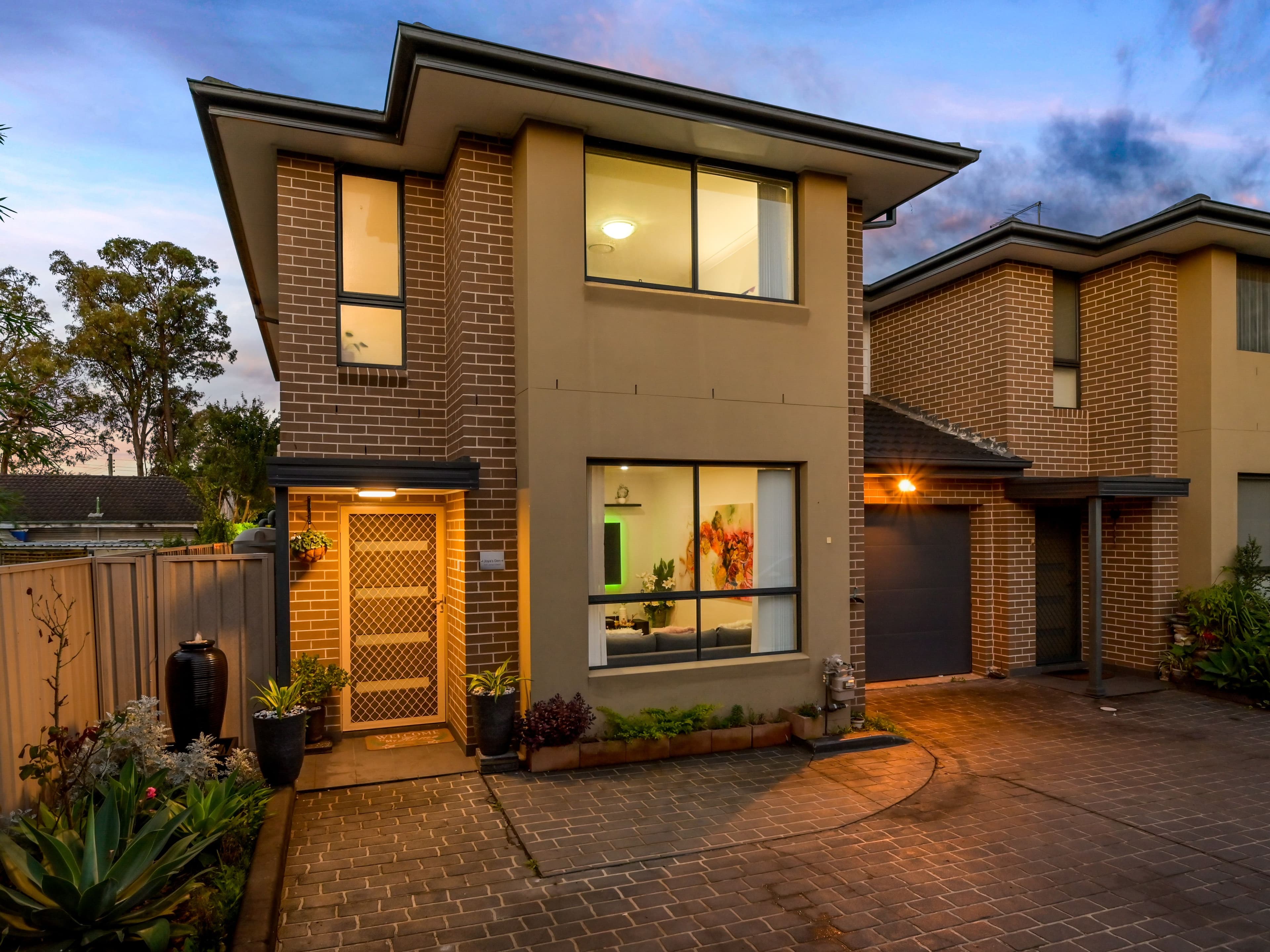 2 Jaclyn Street, Ingleburn NSW 2565, Ingleburn - Thumbnail 2
