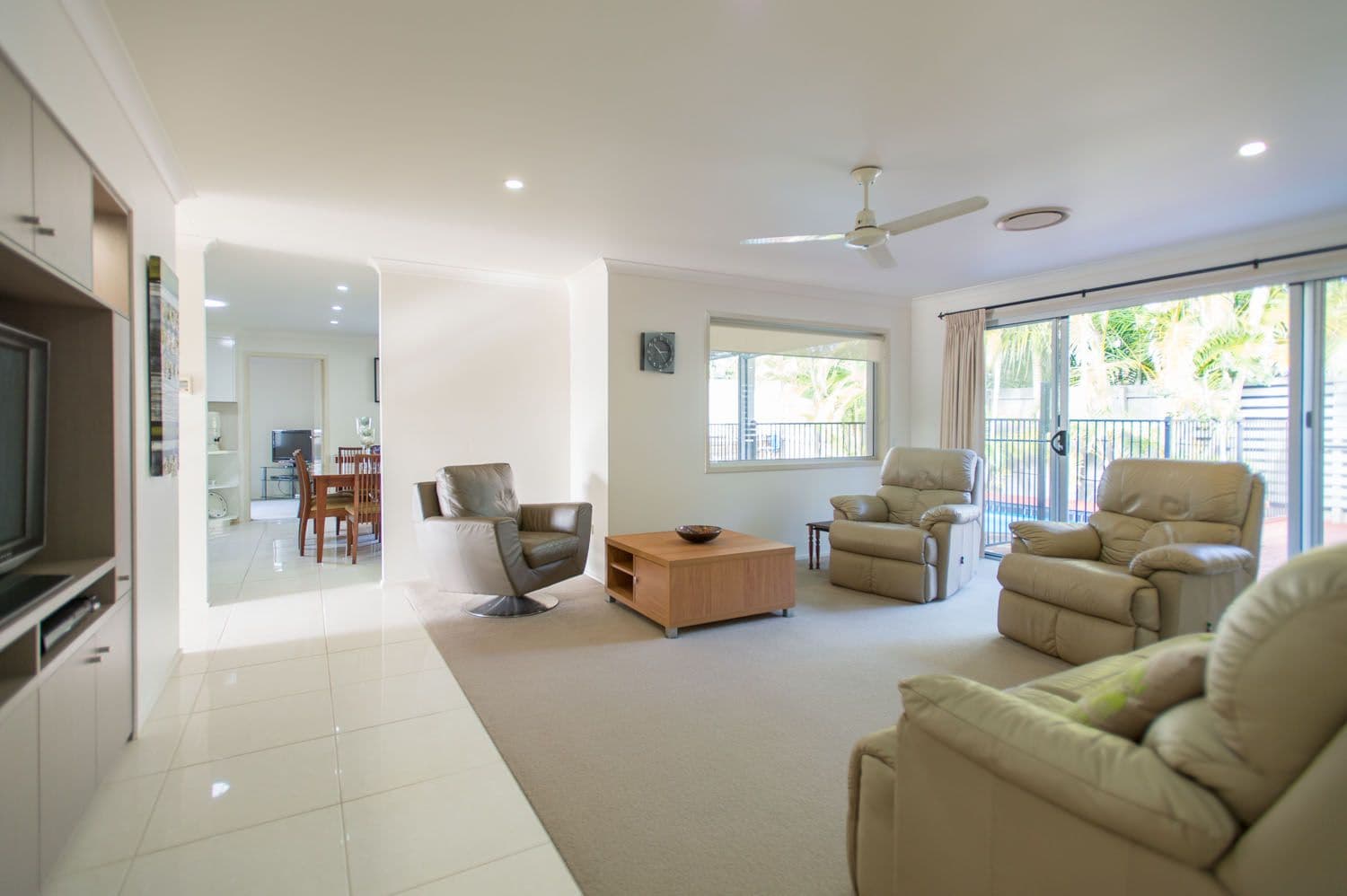 35 Brentwood Avenue, MOOLOOLABA QLD 4557, Mooloolaba - Thumbnail 5
